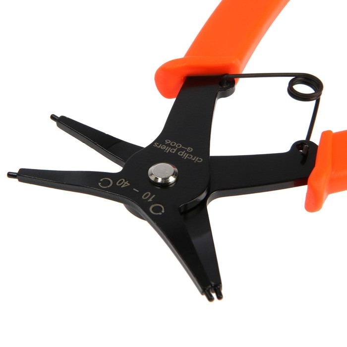 Съемник внешних и внутренних стопорных колец ЛОМ 2 в 1, губки на сжим и разжим, 150 мм Съемник внешних и внутренних стопорных колец ЛОМ 2 в 1, губки на сжим и разжим, 150 мм