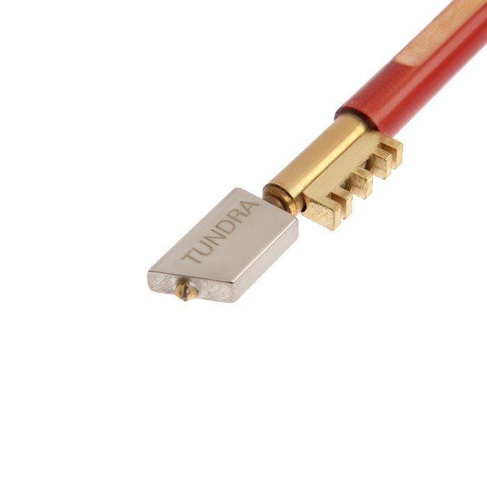 Стеклорез алмазный ТУНДРА, деревянная рукоятка Стеклорез алмазный ТУНДРА, деревянная рукоятка