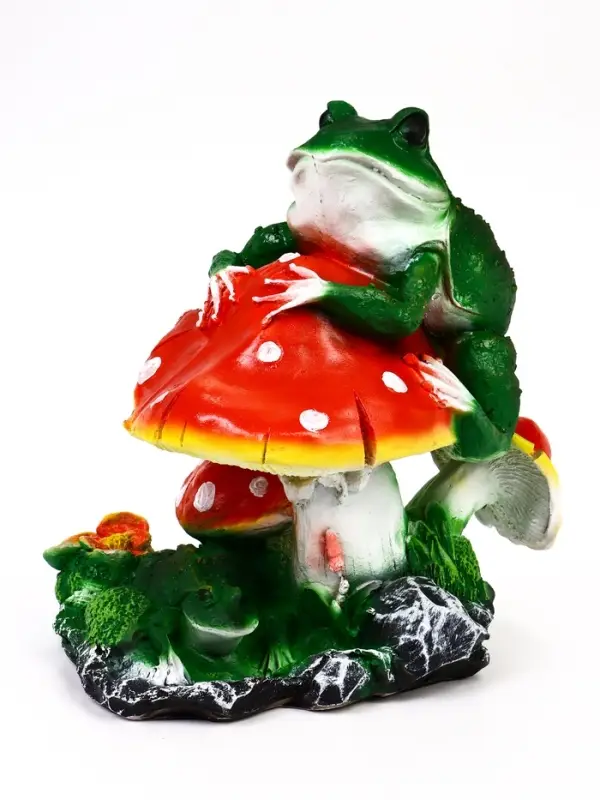 Садовая фигура 38 х 32 х см полистоун Лягушки и мухоморы
