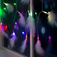 Гирлянда &laquo;Занавес&raquo; 3&times;1.4 м с насадками &laquo;Перья&raquo;, IP20, прозрачная нить, 80 LED, свечение мульти (RG/RB), мигание, 220 В