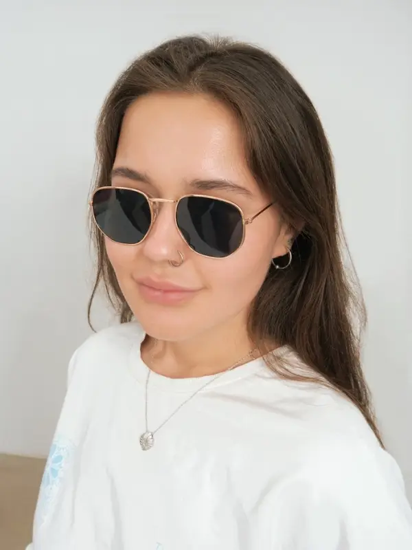 Очки солнцезащитные &laquo;OneSun. Круглые&raquo;, uv 400, линза 4.5&times;5.5 см, цвет золотой, чёрный