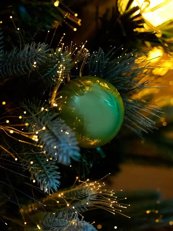 Ёлка фиброоптическая «Пушистая» 120 см, d нижнего яруса 70 см, 100 веток, 8 режимов Ёлка фиброоптическая «Пушистая» 120 см, d нижнего яруса 70 см, 100 веток, 8 режимов