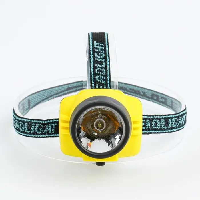 Фонарь налобный, 7 х 7 см, 3 АА Фонарь налобный, 7 х 7 см, 3 АА