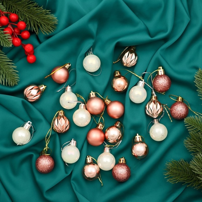 Набор шаров пластик d-3 см, 24 шт Набор шаров пластик d-3 см, 24 шт "Мелодия" грани блеск, белый розовое золото