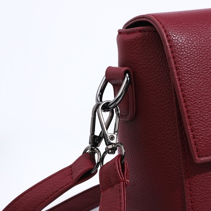 Сумка-мессенджер на магните, цвет бордовый Сумка-мессенджер на магните, цвет бордовый