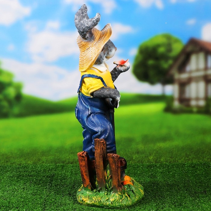 Садовая фигура  Садовая фигура "Зайчик дачник с бабочкой" 49х22х18см