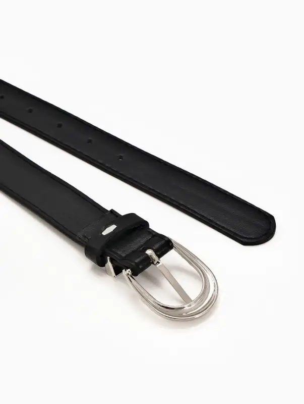 Ремень женский &laquo;Кэлли&raquo;, 110&times;3 см, пряжка металл, серебристая, чёрный