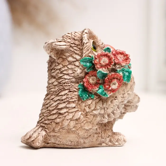 Фигурка гипс &laquo;Сова с букетом&raquo;, 8&times;6&times;6 см