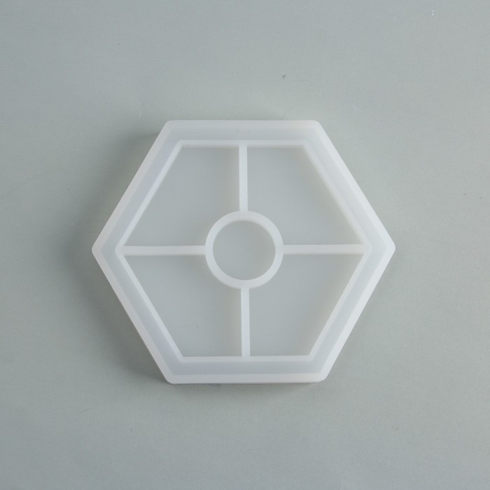 Набор для создания поддона из гипса с сухоцветами «Шестиугольник» Набор для создания поддона из гипса с сухоцветами «Шестиугольник»