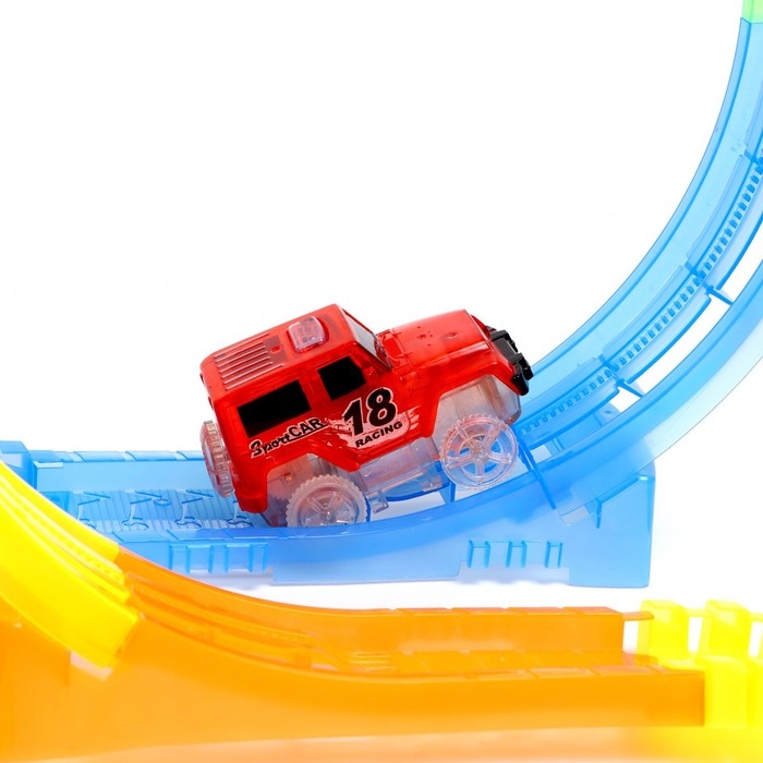 Автотрек Flash Track, гибкий, светится в темноте, 516 см, 162 детали Автотрек Flash Track, гибкий, светится в темноте, 516 см, 162 детали