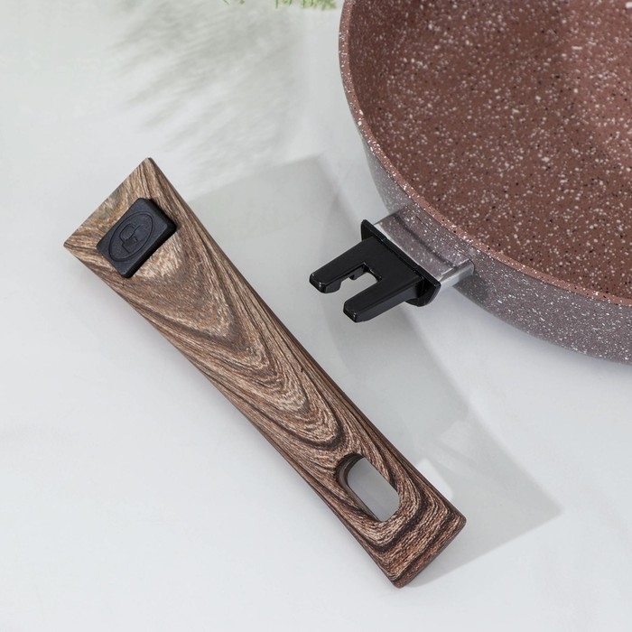 Сковорода Доляна «Брауни», d=28 см, съёмная ручка, стеклянная крышка, антипригарное покрытие, индукция Сковорода Доляна «Брауни», d=28 см, съёмная ручка, стеклянная крышка, антипригарное покрытие, индукция