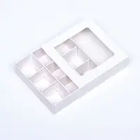 Коробка для 9 конфет, 8.7&times;8.7&times;2.5 см, тонкие разделители, белый