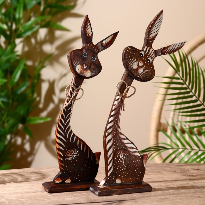 Сувенир на подставке Сувенир на подставке "Заяц" дерево 14х4,5х35 см коричневый