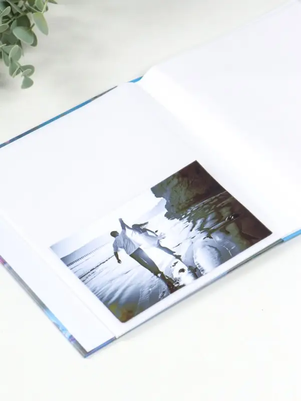 Фотоальбом на 80 фото 10х15 см "Малышка в розовом платье, с мишкой" в коробке 5х19х22,8 см   1096272