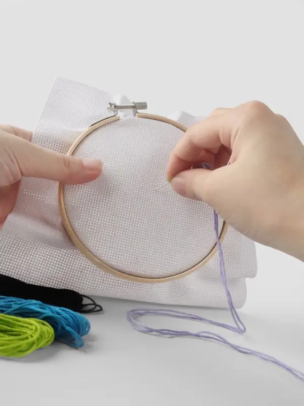 Канва для вышивания №18, 30&times;20 см, белая