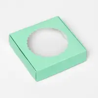 Подарочная коробка сборная с окном, зелёный, 11.5×11.5×3 см