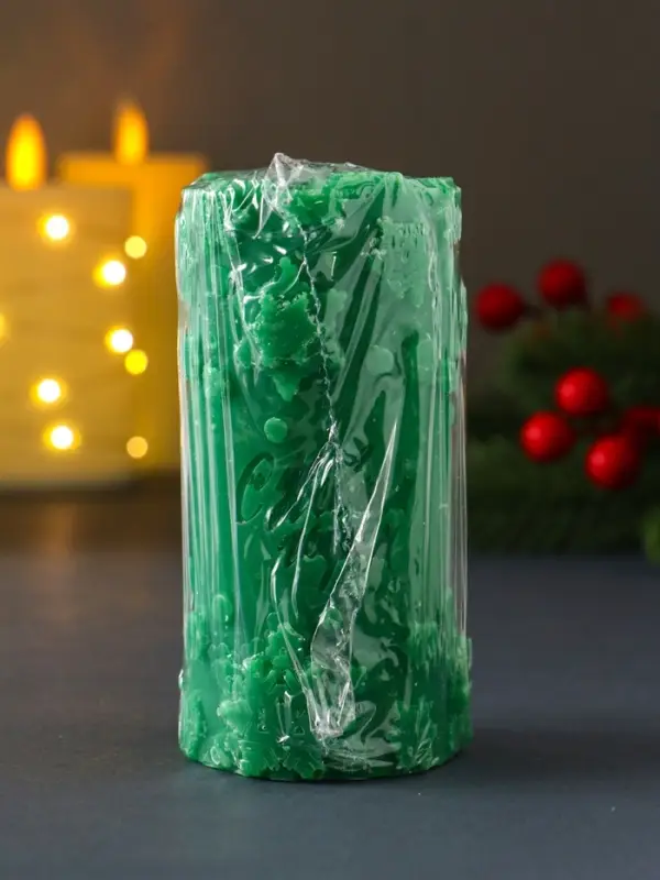 Свеча столбик  Свеча столбик "С Новым годом" 55*105 мм зеленая