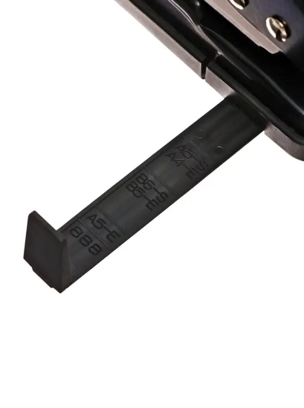 Дырокол металлический 40 листов, Berlingo, с линейкой, чёрный