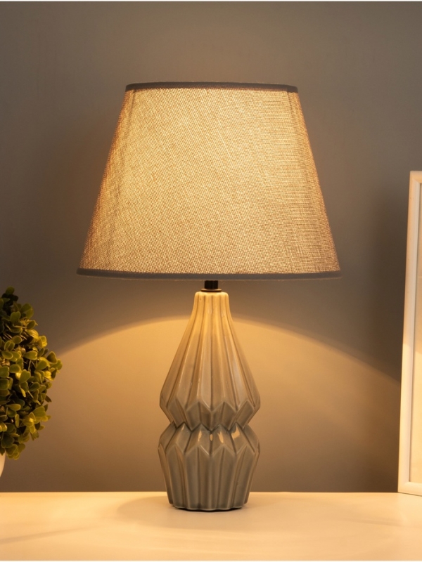 Лампа настольная Лампа настольная "Пастораль" 40Вт Е14 серый 24х24х38см