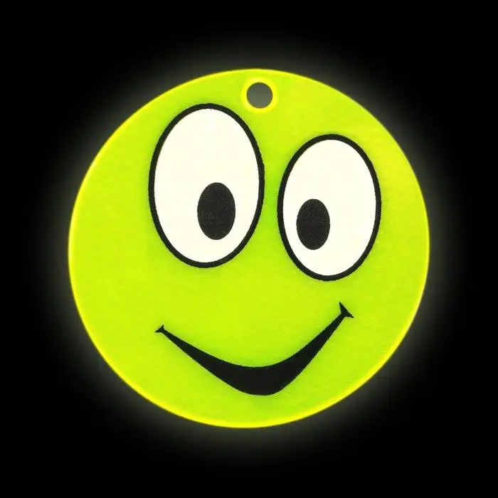 Светоотражающий элемент «Смайлик», двусторонний, d=5.3 см, цвет жёлтый Светоотражающий элемент «Смайлик», двусторонний, d=5.3 см, цвет жёлтый