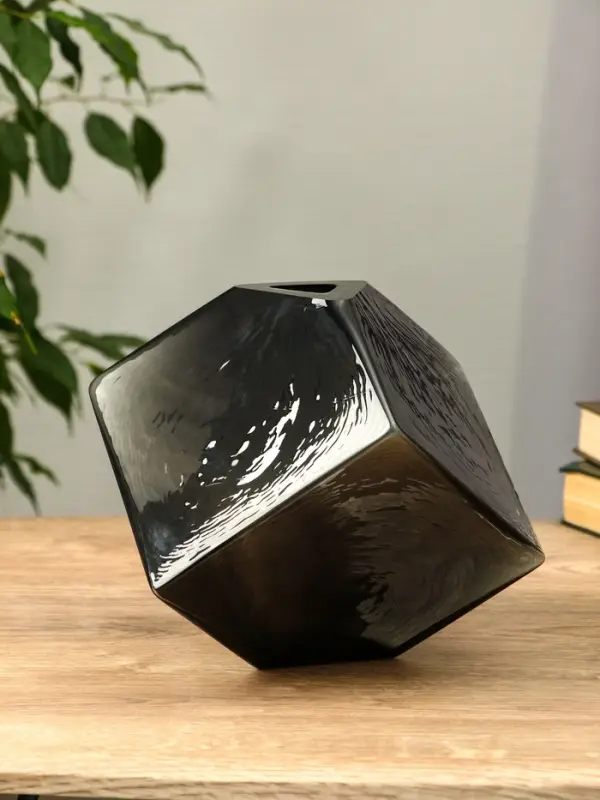 Ваза стекло настольная  Ваза стекло настольная "Джуди" 21х21 см, чёрный