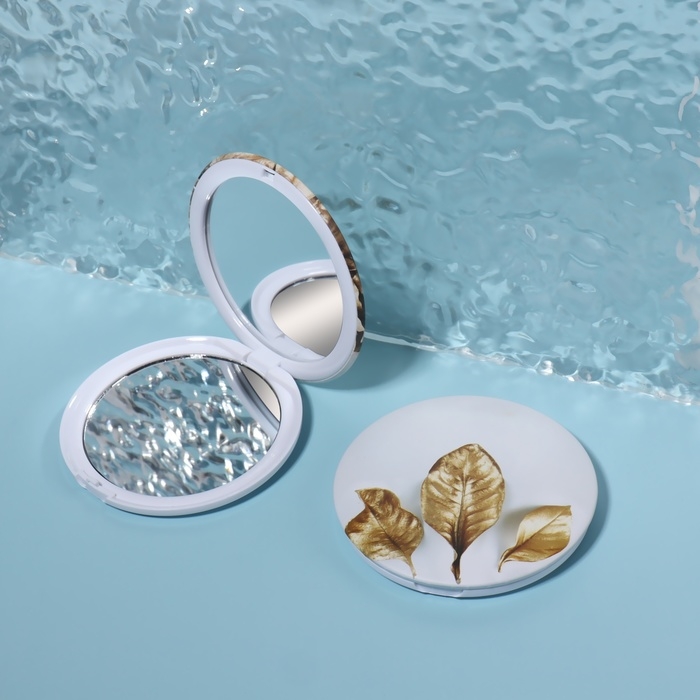 Зеркало складное «Листья», d = 7,5 см, с увеличением, рисунок МИКС Зеркало складное «Листья», d = 7,5 см, с увеличением, рисунок МИКС