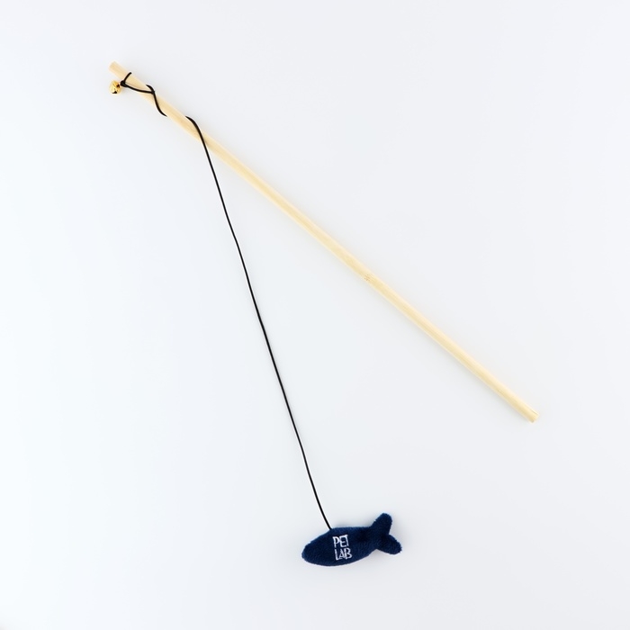 Дразнилка «Рыбка» с игрушкой, синяя Дразнилка «Рыбка» с игрушкой, синяя