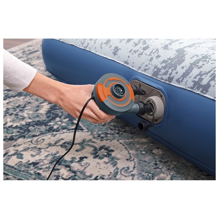 Кровать надувная Bestway Queen, 203×152×30 см, со встроенным электронасосом, 67836 Кровать надувная Bestway Queen, 203×152×30 см, со встроенным электронасосом, 67836