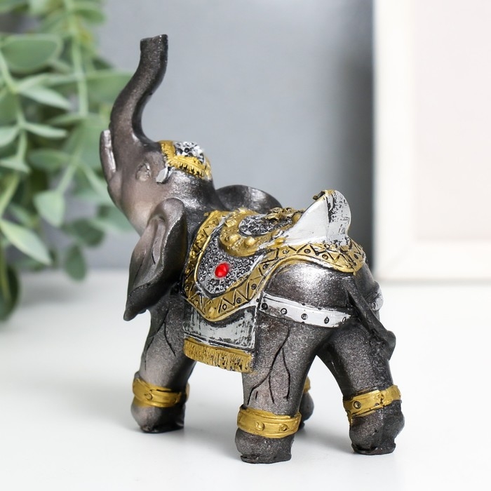 Сувенир полистоун Сувенир полистоун "Семь рыцарских слонов" h-11,2;10,5;9,5;8,5;7,5;6,5;5,5 см