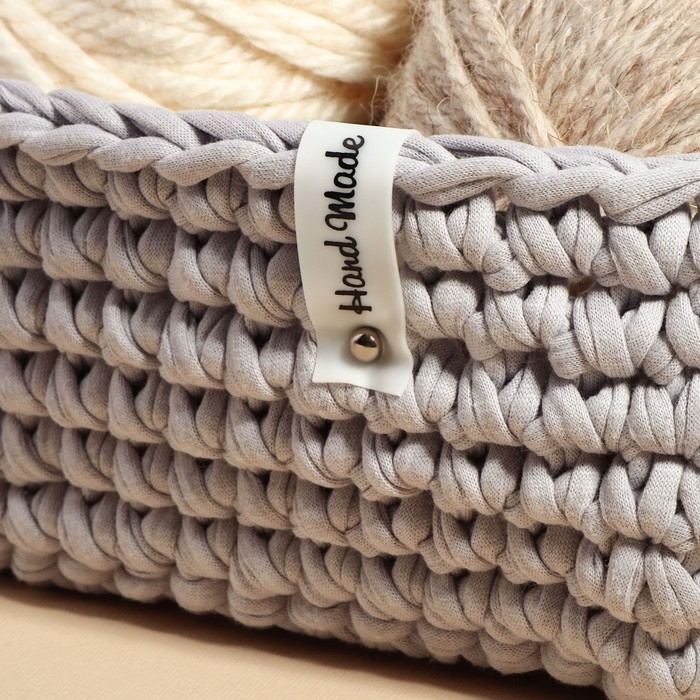 Бирка с кнопкой «Hand made», 8 × 1,5 см, 10 шт, цвет белый Бирка с кнопкой «Hand made», 8 × 1,5 см, 10 шт, цвет белый