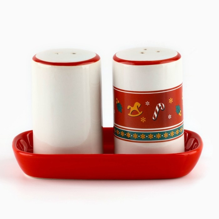 Новый год! Набор для специй новогодний керамический «Пряничные человечки!», 12х6.5х7 см, цвет белый Новый год! Набор для специй новогодний керамический «Пряничные человечки!», 12х6.5х7 см, цвет белый