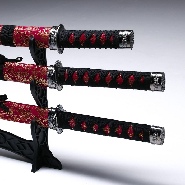 Сув. изделие катаны 3в1 на подставке, ножны кожзам, цветы на красном  47/70/89см