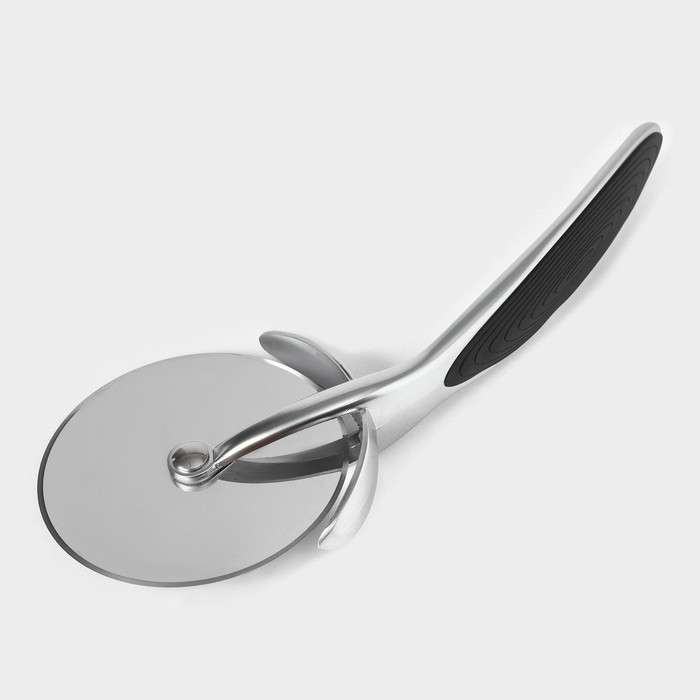 Нож для пиццы и теста Veil, цвет серебристый Нож для пиццы и теста Veil, цвет серебристый