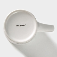 Кружка фарфоровая Magistro «Мандала», 380 мл, бежевый узор