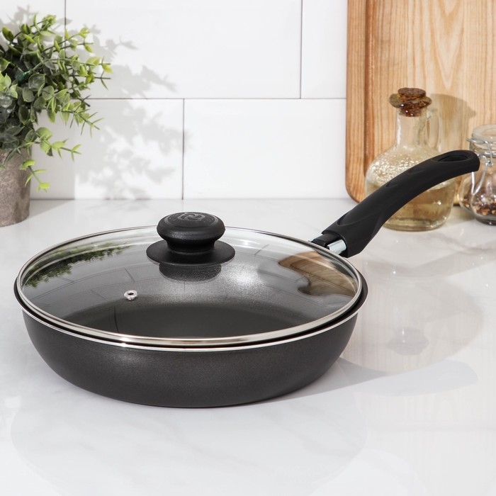 Сковорода «Классика атлас», d=24 см, пластиковая ручка, стеклянная крышка, антипригарное покрытие, цвет чёрный Сковорода «Классика атлас», d=24 см, пластиковая ручка, стеклянная крышка, антипригарное покрытие, цвет чёрный