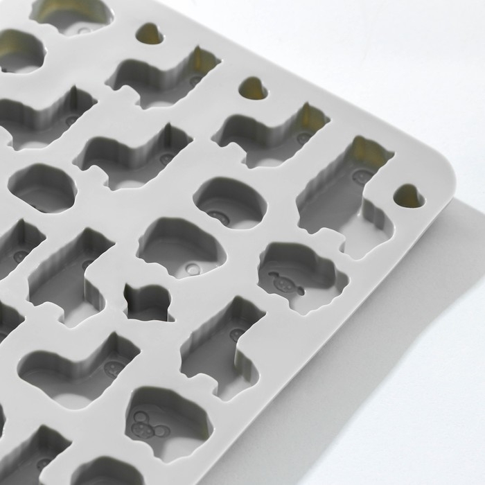 Форма для мармелада Доляна «Ферма», силикон, 23×12,5×1 см, 53 ячейки, цвет МИКС Форма для мармелада Доляна «Ферма», силикон, 23×12,5×1 см, 53 ячейки, цвет МИКС