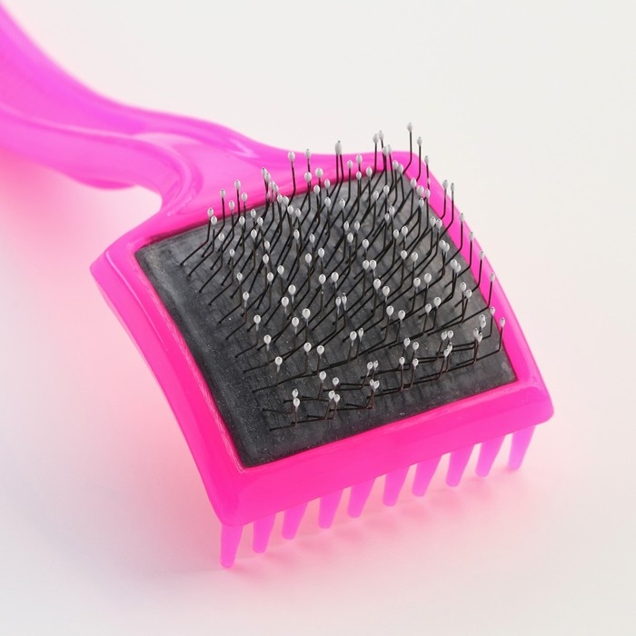 Щётка - пуходёрка малая мягкая с каплями, основание 44 х 44 мм, розовая Щётка - пуходёрка малая мягкая с каплями, основание 44 х 44 мм, розовая