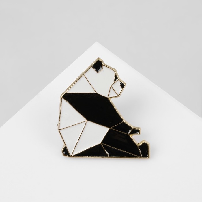 Значок «Графичные животные» панда, цвет чёрно-белый в золоте Значок «Графичные животные» панда, цвет чёрно-белый в золоте