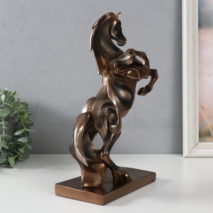 Сувенир полистоун Сувенир полистоун "Жеребец на дыбах" медный 25х9,7х29,9 см