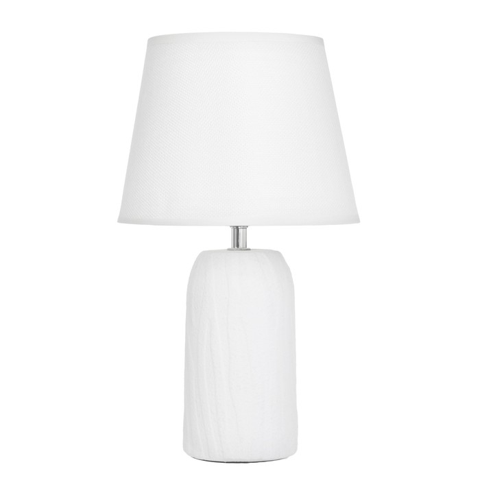 Лампа настольная Лампа настольная "Бию" 1х40Вт Е14 белый 20х20х34см