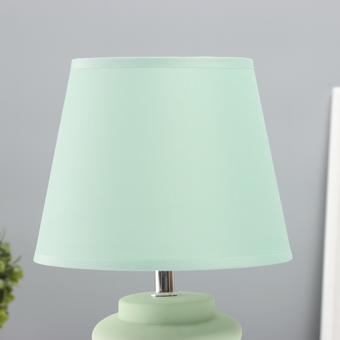 Лампа настольная Лампа настольная "Цзяо" 1х40Вт Е14 зеленый 19,5х19,5х35,5см