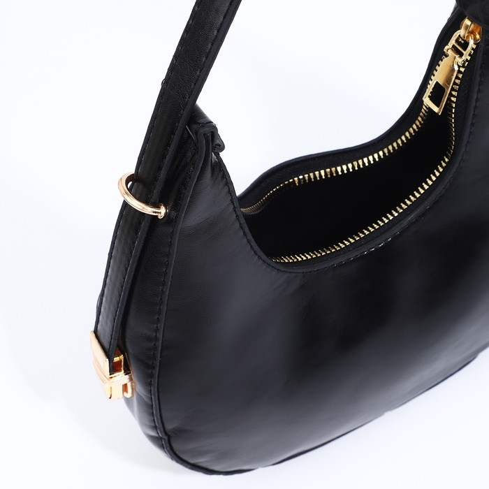 Сумка-багет на молнии, цвет чёрный Сумка-багет на молнии, цвет чёрный