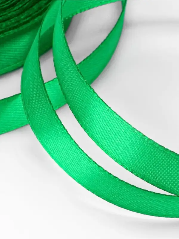 Лента атласная, 12 мм, 23&plusmn;1 м, зелёная №19