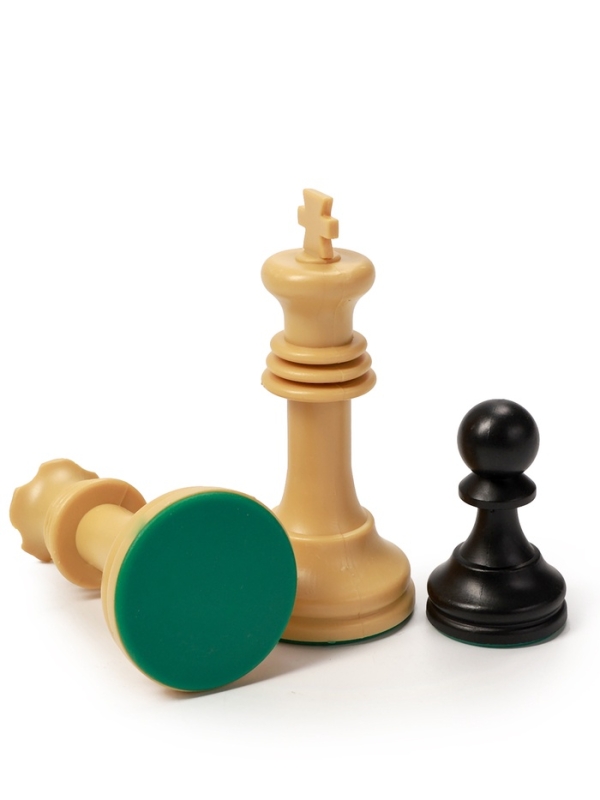 Шахматы 50 х 50 см, король h-7 см, d-3.2 см, фигуры пластик Шахматы 50 х 50 см, король h-7 см, d-3.2 см, фигуры пластик