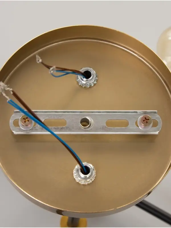 Люстра &laquo;Лора&raquo; 4&times;40 Вт Е27 латунь 58&times;58&times;37 см