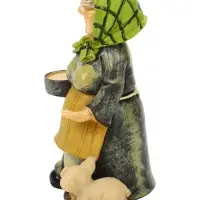 Садовая фигура из полистоуна &laquo;Бабушка с поросенком&raquo;, 12&times;11&times;21 см