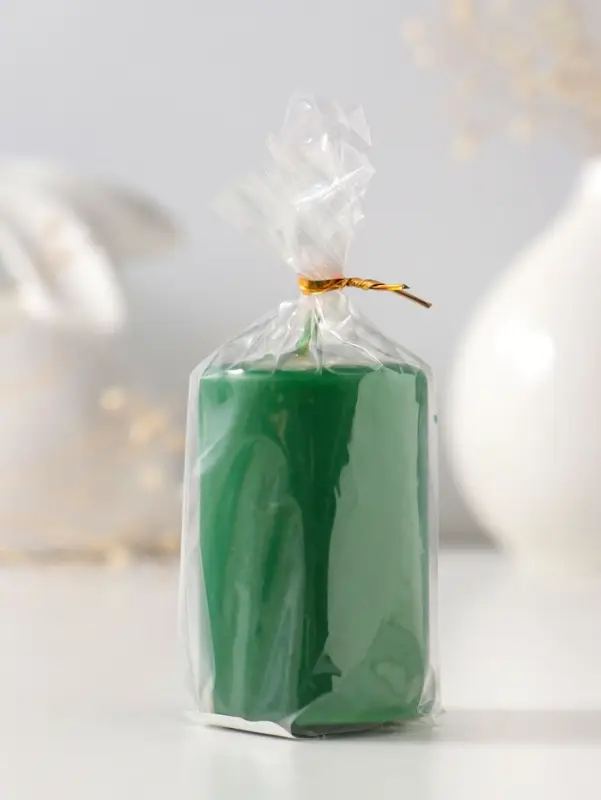 Свеча - цилиндр 4&times;6 см, 59 г, 6 ч, зелёный