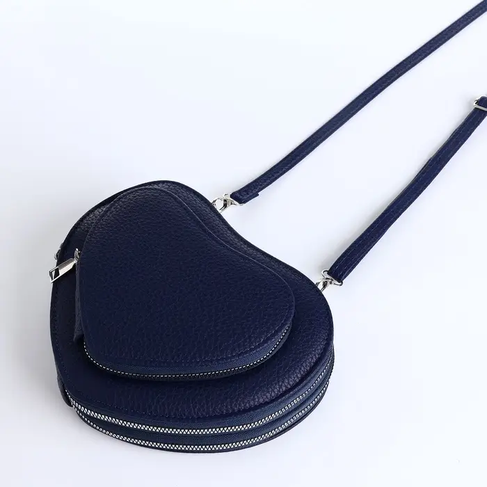 Сумка женская кросс-боди на молнии, в форме сердца, 20×5×16 см, тёмно-синяя Сумка женская кросс-боди на молнии, в форме сердца, 20×5×16 см, тёмно-синяя
