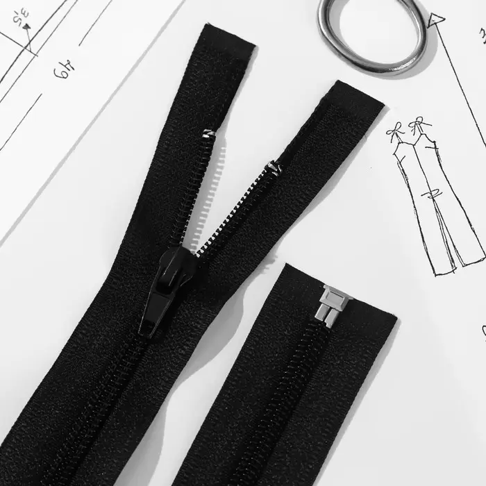 Молния «Спираль», №5, разъёмная, замок автомат, 80 см, чёрная Молния «Спираль», №5, разъёмная, замок автомат, 80 см, чёрная