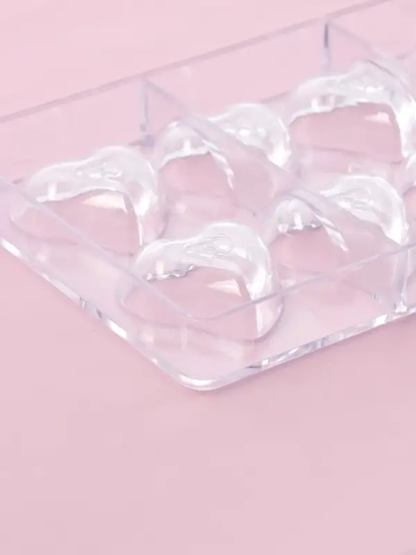 Форма для конфет и шоколада KONFINETTA &laquo;Сердце&raquo;, пластик, 20&times;12&times;2.5 см, 8 ячеек 4&times;4&times;1 см, прозрачная